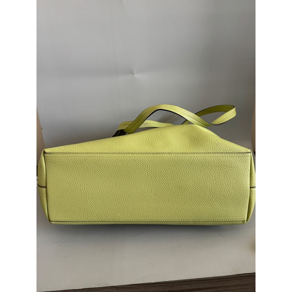 Nanette Lepore Green Shoulder Bag Tote Gold Hardware Front Zip Pocket Pastel - Picture 4 of 7
